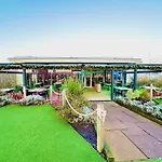 Holiday home Adelfas