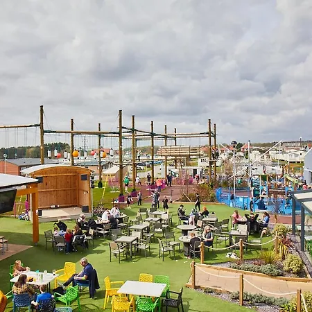 Adelfas * Scarborough