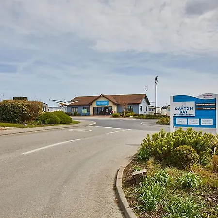 Adelfas Dom wakacyjny *