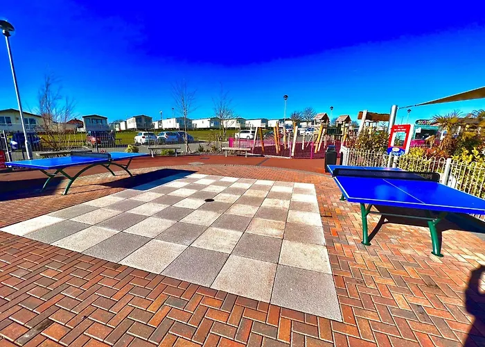 Adelfas * Scarborough