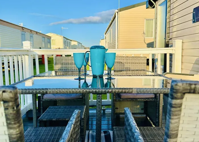 Adelfas * Σκάρμπορο